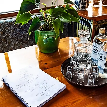 The - Hostel Haarlem